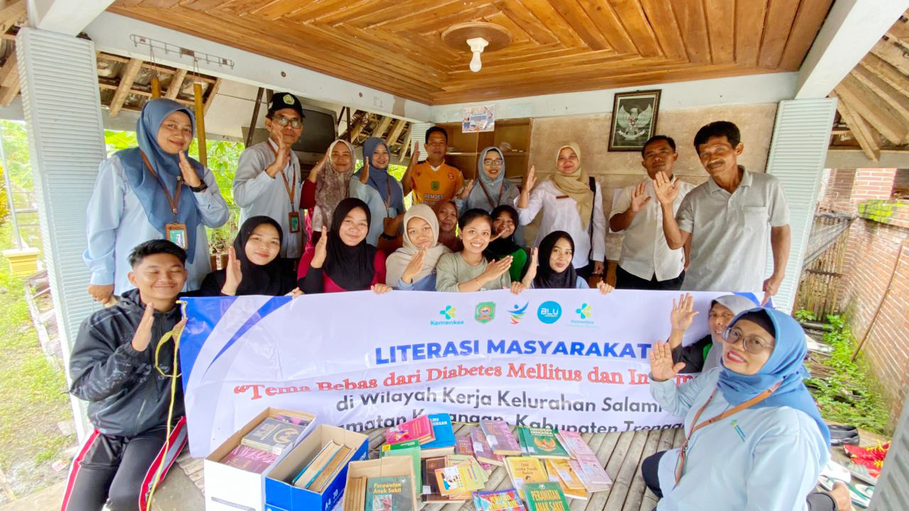 Literasi Masyarakat di RT 006 Desa Salam Rejo Kec Karangan Th 2025