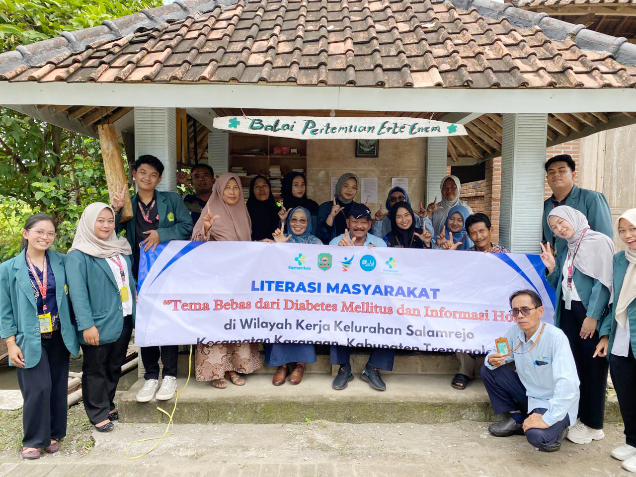 Literasi Masyarakat di RT 006 Desa Salam Rejo Kec Karangan Th 2025